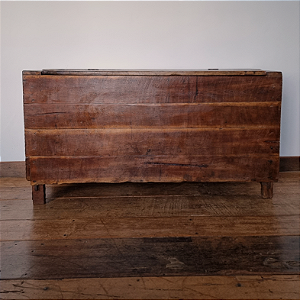 Baú Tulha de Fazenda, Madeira Rústica, Séc. XX, MG - 165x56cm (L x P)