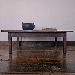 Mesa de Centro Rústica Anos 60 em Madeira Escura - 70x117cm (L x C)