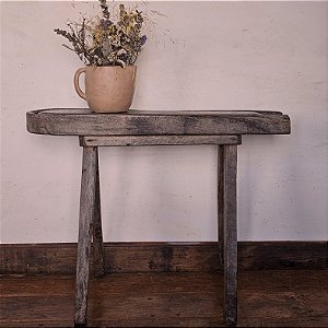 Aparador Queijeira Pequeno em Madeira Maciça – 100x25cm (L x P)