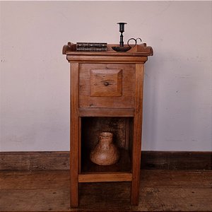 Mesa de Ourives Antiga Mineira em Madeira, anos 50 - 45x45cm (L x C)