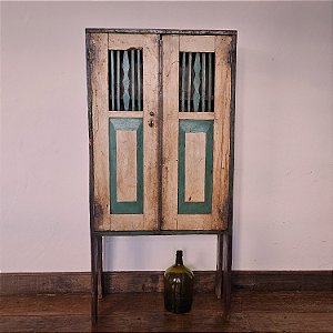 Armário Policromado 2 Portas, Pé de Banco, Séc. XIX - 77x32cm (L x P)