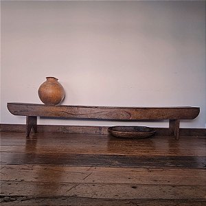 Banco Mineiro Rústico com Saia em Madeira, Início do Século XX - 2,8m