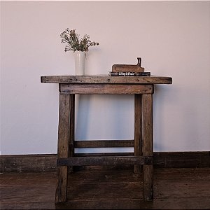 Mesinha de Apoio Rústica Cavalete, Séc. XX - 79x44cm (L x P)