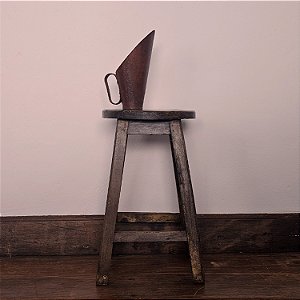 Banquinho Rústico de Madeira Anos 70 - 29cm (diam)