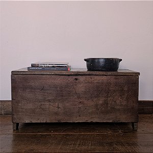 Baú Antigo de Fazenda - 90x40cm (L x P)