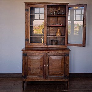Armário Louceiro com Portas de Vidro, Séc. XX - 120x70x219cm