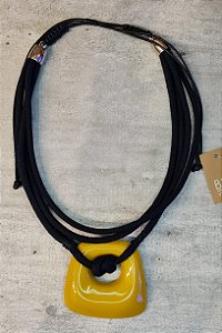 Colar 1pç Resina Quadrada