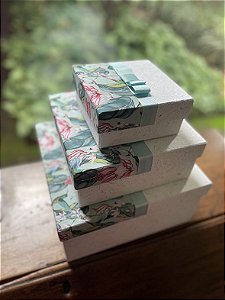 Kit caixas cartonadas de papel artesanal quadrado