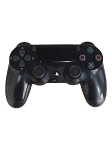 CONTROLE SONY PS4 PRETO - DETALHE NA PARTE POSTERIOR - USADO - PS4