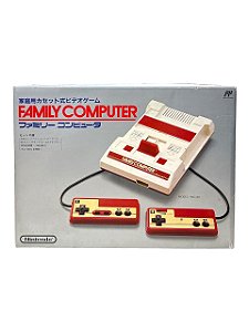 CONSOLE - FAMILY COMPUTER (C/CAIXA)