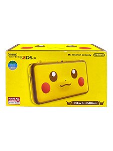 CONSOLE NEW NINTENDO 2DS XL EDIÇÃO: PIKACHU (DESBLOQUEADO/ 64GB) - USADO