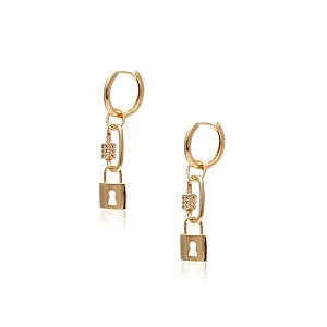 Brinco argola com pingente cadeado em banho de ouro 18k e zircônia branca