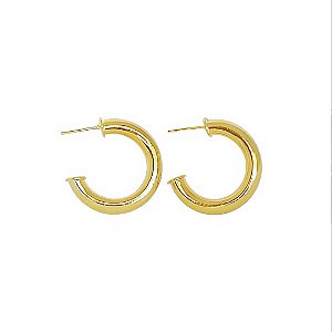 Brinco argola tubo em banho de ouro 18k