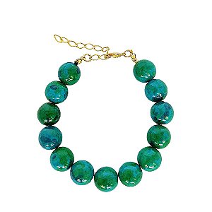 Pulseira de pedras naturais crisocola mesclada azul e verde com fecho e extensor em banho de ouro 18k