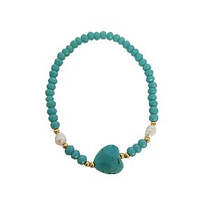 Pulseira elástica de cristais azul claro com coração em howlita azul pérolas cultivadas e bolinhas em banho de ouro 18k