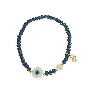 Pulseira elástica de cristal azul com olho grego em madrepérola e pérola cultivada com detalhes em banho de ouro 18k