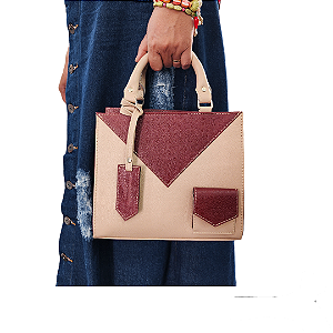 Bolsa Tote = Couro Legítimo..