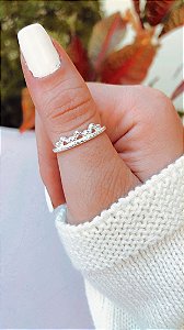 Anel de Coroa Detalhada