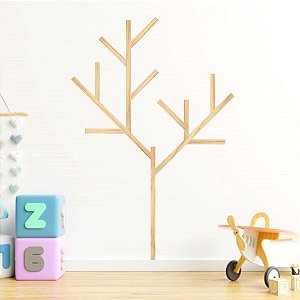 Árvore Cabideiro de Pinus