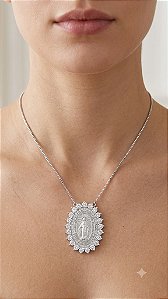 Colar Medalha Nossa Senhora das Graças com Zircônias – Banhado a Ródio