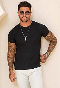 Camiseta Básica Preta