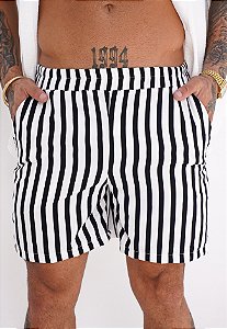 Shorts Listrado
