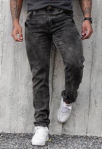 Calça Reta Jeans Preto Estonado