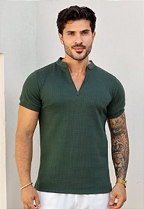 Camiseta Texturizada Gola De Zíper Verde Militar