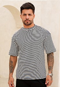 Camiseta Oversized Listrada