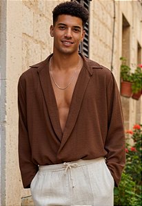 Camisa Capri Marrom (2 Formas de Uso)