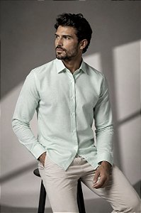 Camisa Verde bebê no Linho Gola Italiana - Manga Longa