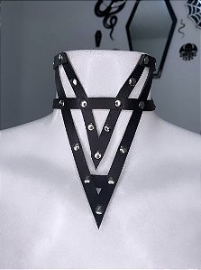 Choker Inside