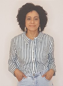 Camisa listrada de brim manga longa com martingale