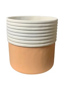 Cachepot em cimento Off White base salmão G