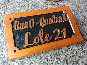 Número Residencial Personalizado em Madeira - 40 x 20 cm