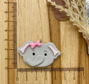 PINGENTE BISCUIT ELEFANTE MENINA