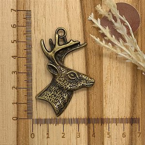 PINGENTE METAL CABEÇA DE ALCE LADO OURO VELHO