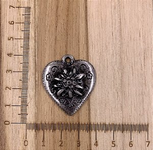 PINGENTE METAL CORAÇÃO EDELWEISS PRATA VELHO