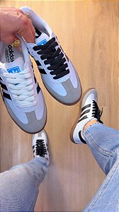 Tênis S (solado escuro)