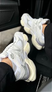 Tênis NB Branco/Cinza