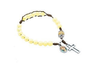 Pulseira Terço da Mãe Rainha Amarelo Compacto