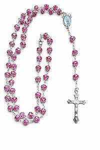 Terço Colar Nossa Senhora Aparecida Contas Formato Rosas Prateadas 8mm Cor Rosa Escuro