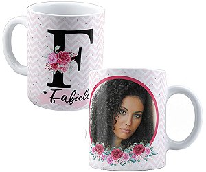 Caneca qualquer nome+inicial personalizado com foto listrado