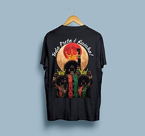 BLUSA TODA PRETA É RAINHA
