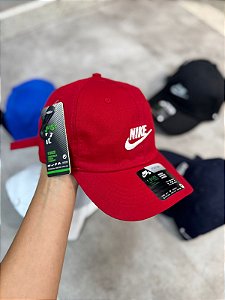 BONÉ NIKE SPORTWEAR VERMELHO