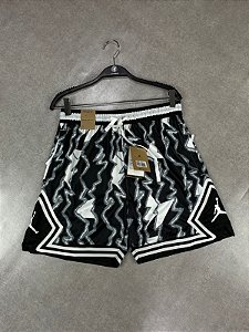 BERMUDA JORDAN TRICOLOR PRETO/CINZA