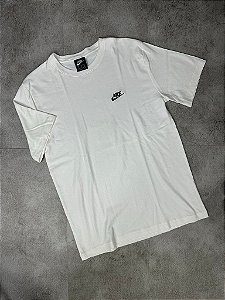 CAMISA NIKE CLUB BRANCA