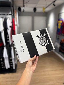 CAIXA DE PRESENTE CORINTHIANS LISTRADA BRANCA