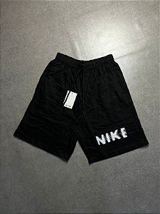 BERMUDA MOLETOM NIKE LOGOTIPO BRANCO
