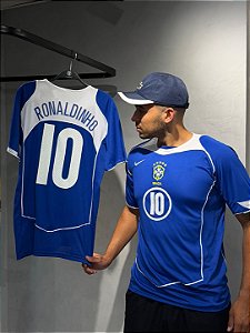 Camisa Brasil Azul Total 90 - Ronaldinho 10 Retrô 2005
